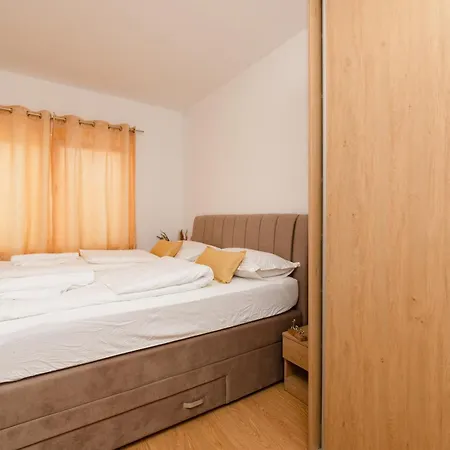 Holiday Home Malacnica Supetar Exterior photo